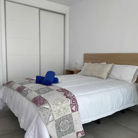 Vuelo, Con Piscina Y Barbacoa Disfrutar * 卡列罗港