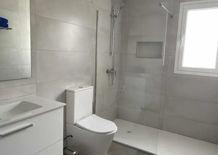 Vuelo, Con Piscina Y Barbacoa Disfrutar فيلة *